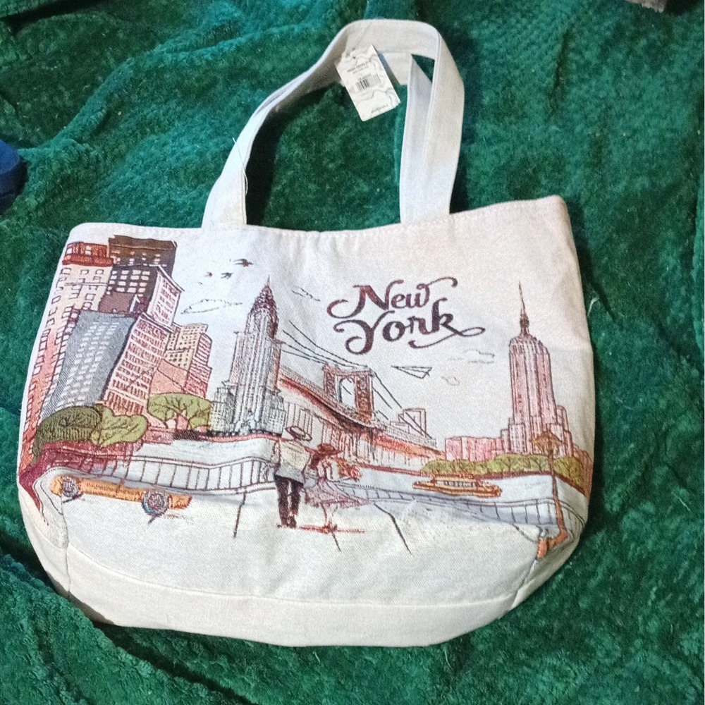 New York City Skyline Canvas Tote Bag Embroidered Cityscape NWT Broken Zipper